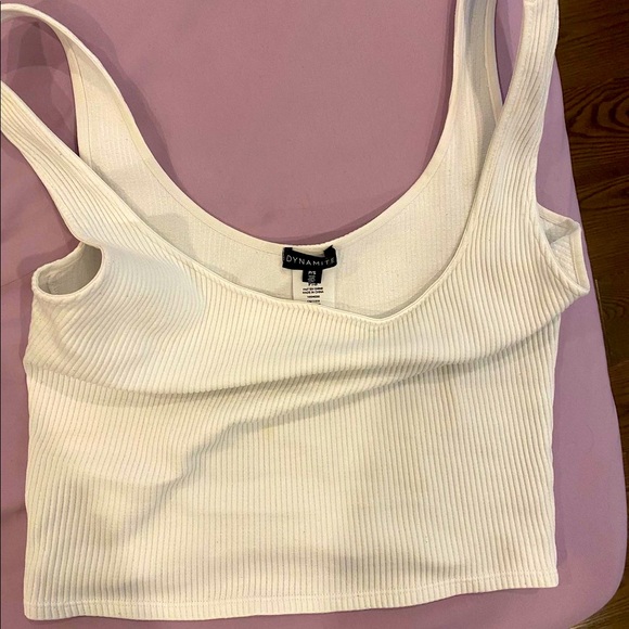 DYNAMITE white scoop neck tank top - Picture 1 of 2